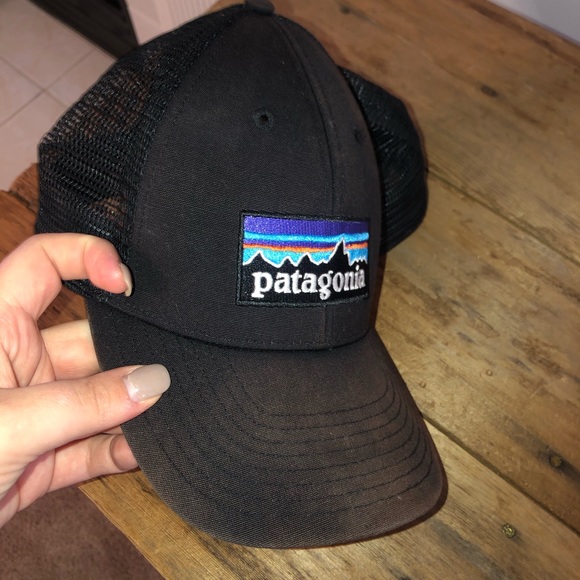 Patagonia | Men's Mesh Back Hat - Picture 6 of 7